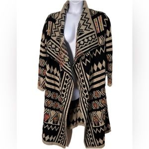 NWOT never worn Baciano Size XL Bohemian Long Open Cárdigan Tribal Geo Print